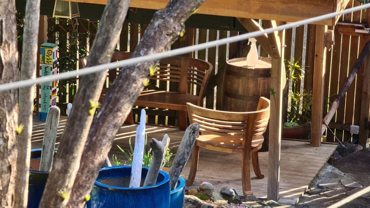 Les Bananes Vertes Ecolodges 圣克洛德 外观 照片