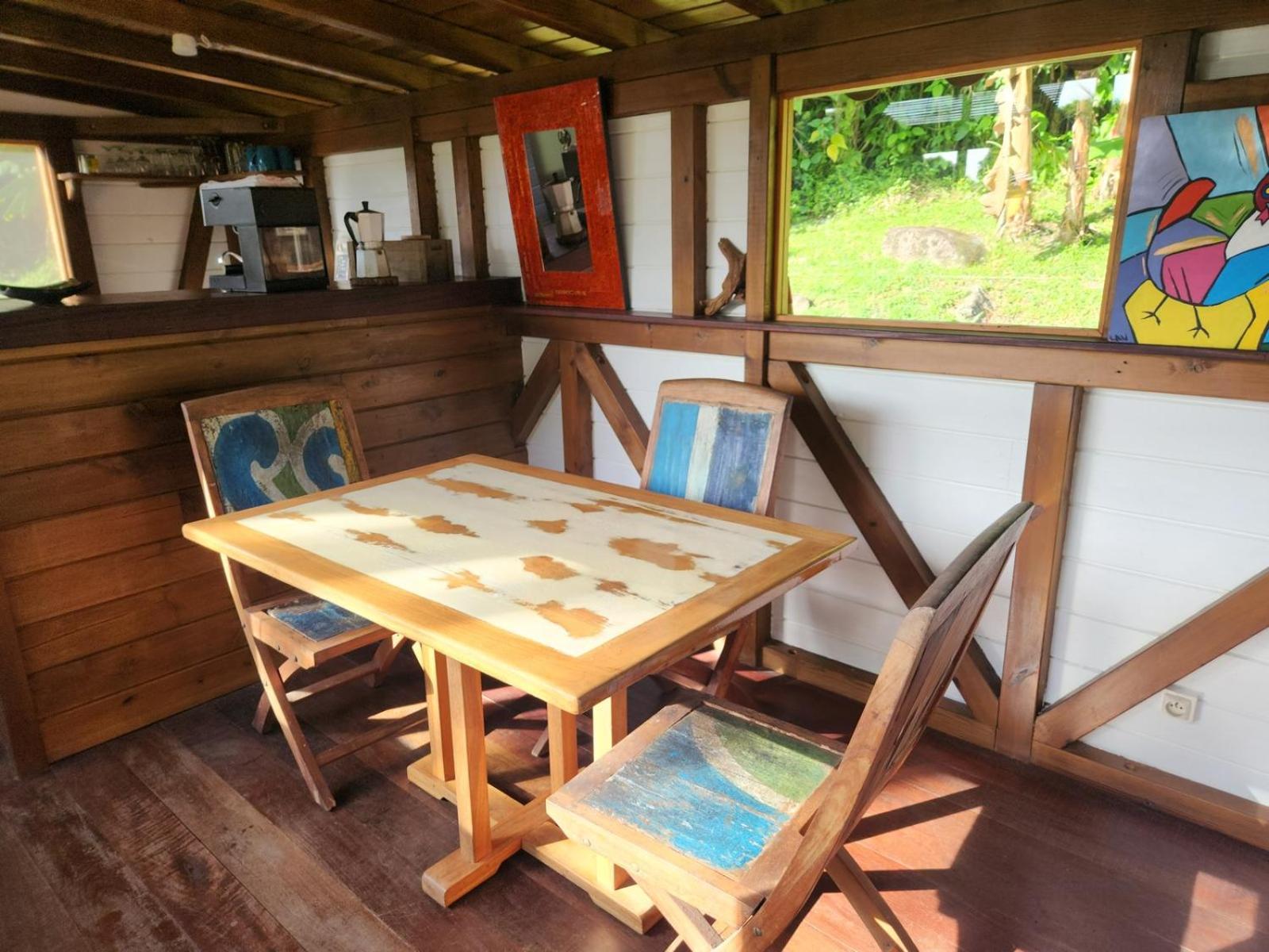 Les Bananes Vertes Ecolodges 圣克洛德 外观 照片
