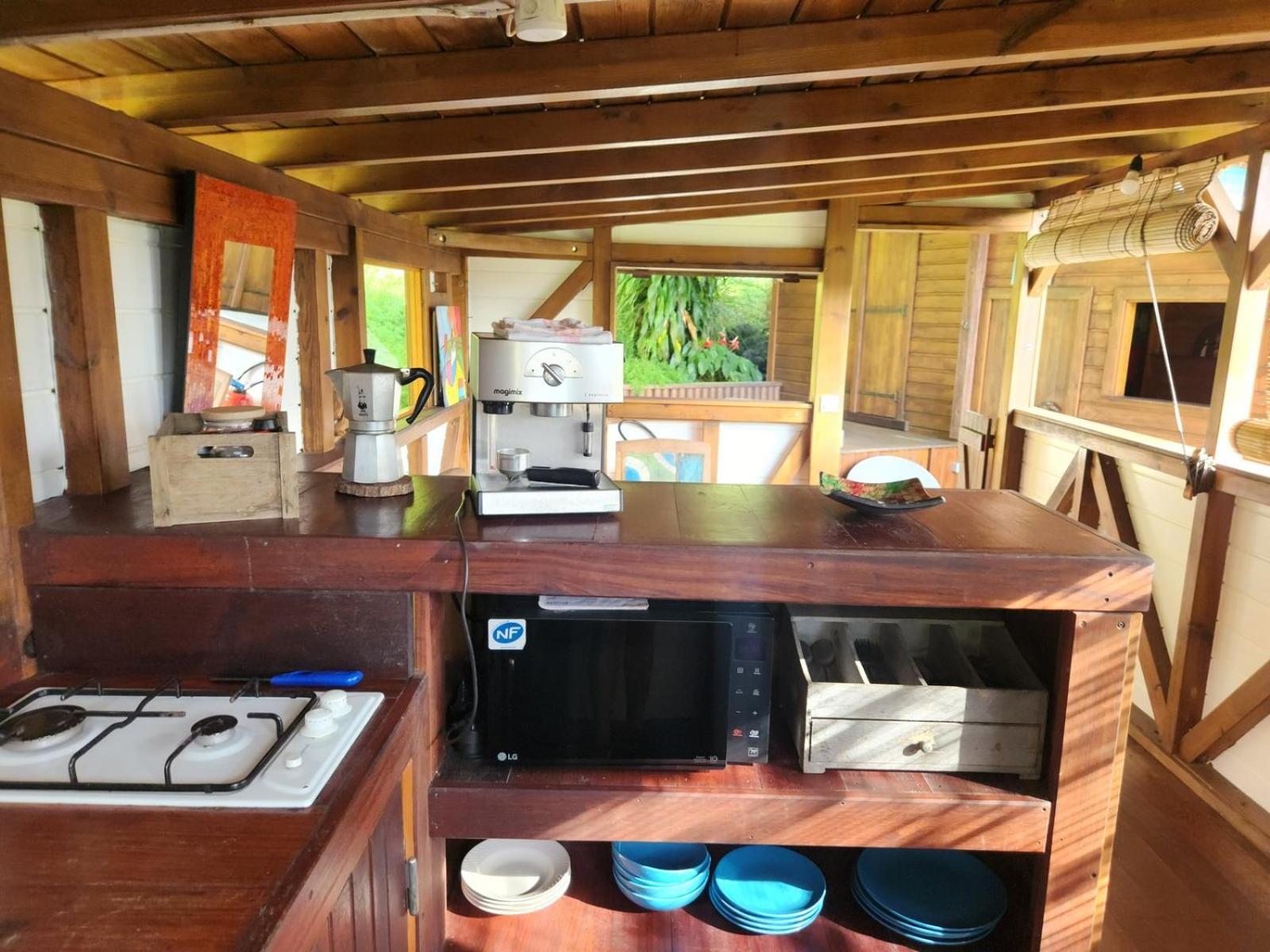 Les Bananes Vertes Ecolodges 圣克洛德 外观 照片